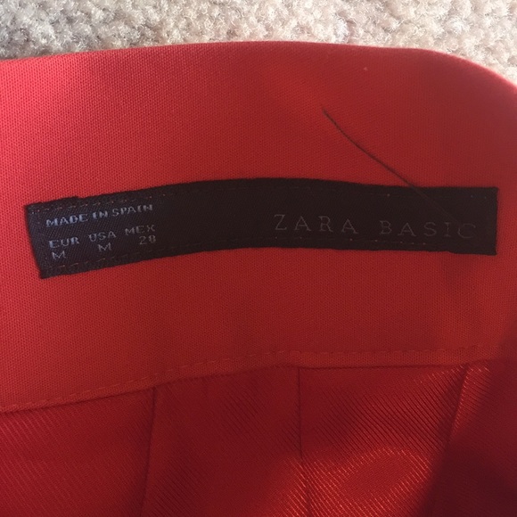 Zara short skirt - Picture 2 of 3